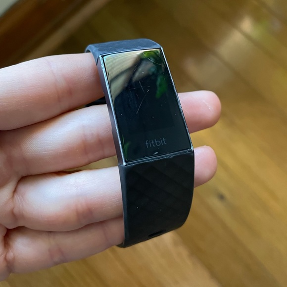 Fitbit Charge 3 - Picture 2 of 6